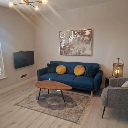 לונדון Collier'S Wood En-Suite Apartments מראה חיצוני תמונה